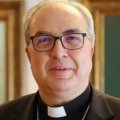 Monseñor César García Magán