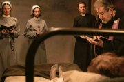 Dan Stevens y Al Pacino, dos sacerdotes, joven y anciano, con un enemigo común: Satanás.