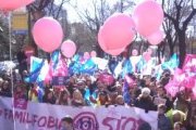 Cabecera de la manifestación FamilifobiaStop en Madrid este 2 de febrero