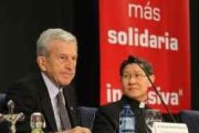 Manuel Bretón, desde hace unos meses presidente de Cáritas Española, y el cardenal Tagle, de Manila