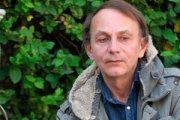 Michel Houellebecq es uno de los escritores más polémicos y exitosos en Europa