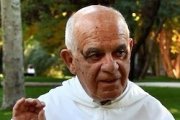 Chus Villarroel es un popular predicador de la Renovación Carismática