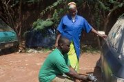 Alphonsine dirige el taller San Miguel, en el que trabajan 22 personas en estos momentos
