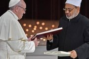 El Papa Francisco y el Gran Imán de Al Azhar, Al Tayeb, han firmado un acuerdo conjunto para combatir las políticas que van contra la vida