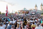 El Festival de la Juventud ha reunido en Medjugorje estos días pasados a más de 80.000 personas / Fotos- Centro Medjugorje