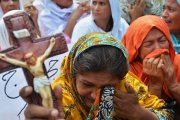 Manifestación de mujeres cristianas en Pakistán - en 2019 hubo menos ataques de extremistas, pero más de Gobiernos