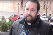 Pablo, hermano  menor de Rubén, sacerdote muerto en la explosión, ingresó y se ordenó sacerdote antes que él
