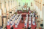 Este 25 de julio, fiesta de Santiago Apóstol, 34 nuevos sacerdotes han sido ordenados en la diócesis vietnamita de Vinh