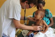 La Fundación Pablo Horstmann recibe su nombre de un niño fallecido cuyos padres sublimaron el amor por su hijo en miles de pequeños atendidos en Kenia y Etiopía.