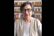 Angela Pellicciari, en una de sus "píldoras", pequeñas y divulgativas lecciones apologéticas de historia que difunde a través de Youtube, defendiendo la verdad histórica ante las manipulaciones anticatólicas.