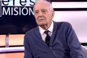 José Luis Olaizola, escritor en activo a los 94 años, Premio Planeta en 1983, dirige Somos Uno, una asociación que lucha contra la prostitución infantil en Tailandia.