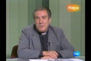 José Luis Martín Descalzo (1930-1991), en el programa 'El Pueblo de Dios' de Televisión Española, que dirigió en sus comienzos, a partir del año 1982.