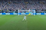 Gonzalo Montiel marca el penalti decisivo que dio a Argentina el Mundial de Qatar en la final contra Francia.