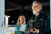 El padre Maccalli recoge su premio misionero de Obras Misionales Pontificias en Madrid