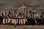 Los ejércitos cruzados, en una escena de 'El reino de los cielos' (2005), de Ridley Scott, una película favorable a la visión islamizante de la Historia.