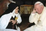 La Hermana Lucia de Fátima con Juan Pablo II