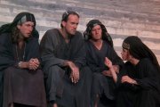 La profética escena de 'La vida de Brian' (1979), en la que los Monty Python plasmaron de forma cómica los principios de la ideología de género, hasta entonces solo existente como minoritaria y delirante facción del feminismo radical.