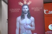 El cartel fue presentado el 27 de enero y la polémica suscitada no se apaga. Es un encargo del Consejo General de Hermandades y Cofradías de Sevilla. Imagen: captura El Mundo.