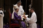 En septiembre recibirá el diaconado y expresa sentimientos de «plena confianza en el Señor. Si Él quiere le serviré, primero como diácono, después como sacerdote, e iré adonde quiera enviarme, donde haya necesidad».
