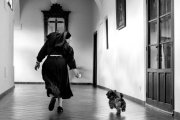 "Lo he hecho con mucho cariño y enorme respeto, intentando recoger la esencia de la clausura y la realidad de su vida que, aunque cueste entenderlo, es muy alegre y plena", dice Aspano (foto: Kike Aspano).