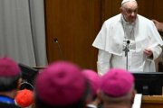 El Papa en su reunión en mayo de 2024 con los obispos italianos