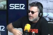 De Miguel acaba de ser denunciado por un delito de provocación a la discriminación, al odio y a la violencia recogido en el artículo 510.1 a) del Código Penal. La querella llega por unas declaraciones en su programa "Hora veintipico".