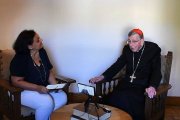 Paloma Girona entrevistó al cardenal Kurt Koch para el canal Cónclave Informa.