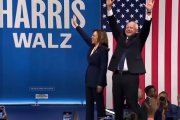 Kamala Harris y  Tim Waltz, en un mitin en Filadelfia el 6 de agosto. Ambos son ansiosos promotores del aborto incluso hasta el momento del embarazo.