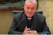 El arzobispo Iceta en la rueda de prensa del 24 de junio explicando la excomunión de las exmonjas de Belorado
