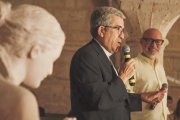 El arzobispo de Valladolid, Luis Argüello, ofreció una ponencia titulada "¡Gloria!", palabra que aparece más de 500 veces en la Biblia (foto: Argüello y, a su derecha, Javier Viver, organizador del OI).