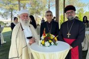 Líderes católicos, siríacos y kurdos en una inauguración en Dohuk, Kurdistán