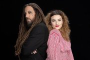 Brian Welch, del grupo Korn, y su hija Jeannea, cuentan como la fe no bastó para ayudarles - necesitaban además esperanza y amistad fraterna y sanadora