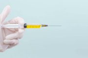 La eutanasia, identificada ya 'de facto' con el suicidio asistido, y bajo el eufemismo de 'muerte con asistencia médica', suma ya más del 3% de las muertes en Canadá. Foto (contextual): Diana Polekhina / Unsplash.