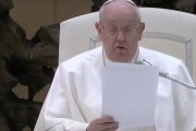 "Quisiéramos imponer a Dios nuestra lógica egoísta, pero la lógica de Dios es el amor. Los bienes que Él nos da están destinados a ser compartidos", escribió el Papa sobre la envidia.