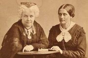 Elizabeth Cady Stanton (a la izquierda de la foto) y Susan B. Anthony, dos de las feministas pioneras.