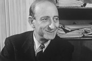 Raymond Aron, un crítico temprano del papel de los intelectuales al servicio del totalitarismo comunista o pre-'woke'.