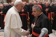 Francisco y el cardenal Becciu: una relación con altibajos, que se ha resuelto finalmente con dos cartas de contenido póstumo.