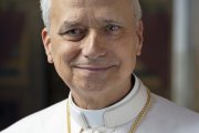Fotografía oficial de León XIV accesible para descargar en Vatican.va desde el 16 de mayo