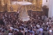 Salto de la reja en Almonte con la Virgen del Rocío
