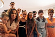 Hijos, yernos, consuegras, abuelas...  en casa de los García Loyola están viviendo muchos personajes