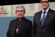 El arzobispo Luis Argüello y el Presidente de la Generalitat catalana, Salvador Illa, hablaron de política y polaridad en la Fundación Pablo VI