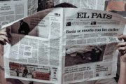Si hay un "polizón" en El País ese es Ana Iris Simón, que desde sus columnas intenta mostrar la importancia de la fe para la sociedad.