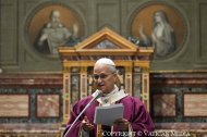 El Papa visitó la parroquia del Sagrado Corazón en Roma, junto a la estación de Termini.