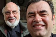 P. Justo Antonio Lofeudo, sacerdote argentino, con don Juan Pablo Calvo, párroco de Vilassar de Mar (Barcelona)