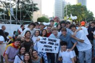 Un grupo de jóvenes en la Vigilia del sábado.