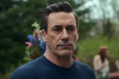 Jon Hamm, católico de nacimiento, autor de la escena de la profanación en la serie de Apple TV+.