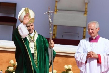 León XIV se despidió de los jóvenes en Roma convocándoles a Seúl dentro de dos años.
