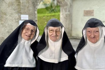 Bernadette, Regina y Rita tienen 88, 86 y 81: han abandonado la residencia en que fueron instaladas para pasar sus últimos días en su convento.