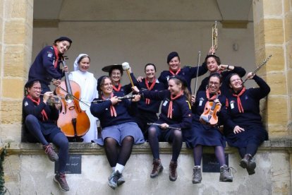 Guías de Europa encargadas de la música en la peregrinación a Paray-le-Monial de 2025, el santuario del Sagrado Corazón