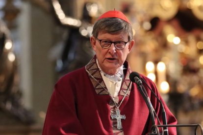 Cardenal Rainer Maria Woelki, arzobispo de Colonia, Alemania, se distancia del Camino sinodal.